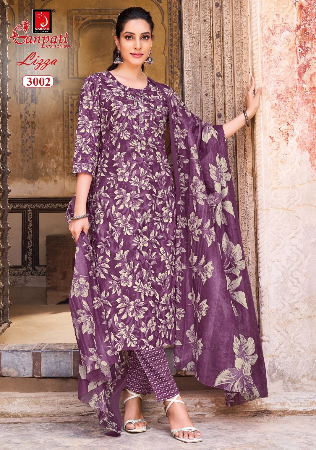 Branded 3 pieces collection